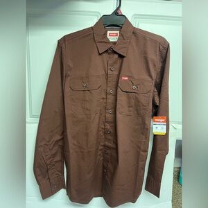 Wrangler Heritage five star long sleeve shirt. Size small.